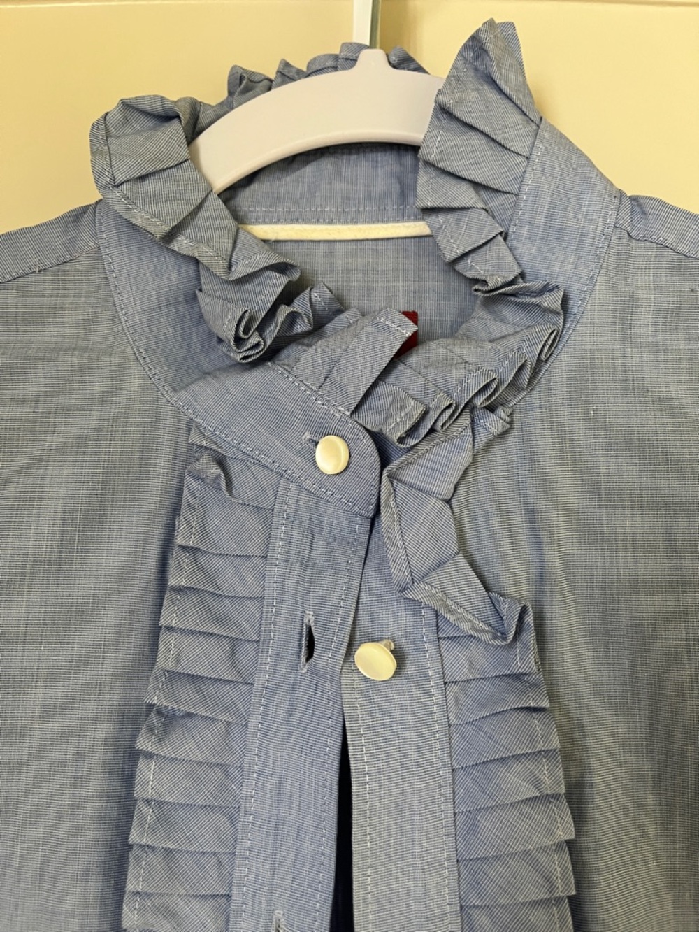 Vintage Blue Ruffled Front Button-Up Blouse Size 2P Pearlized Buttons Tuxedo - Picture 2 of 7